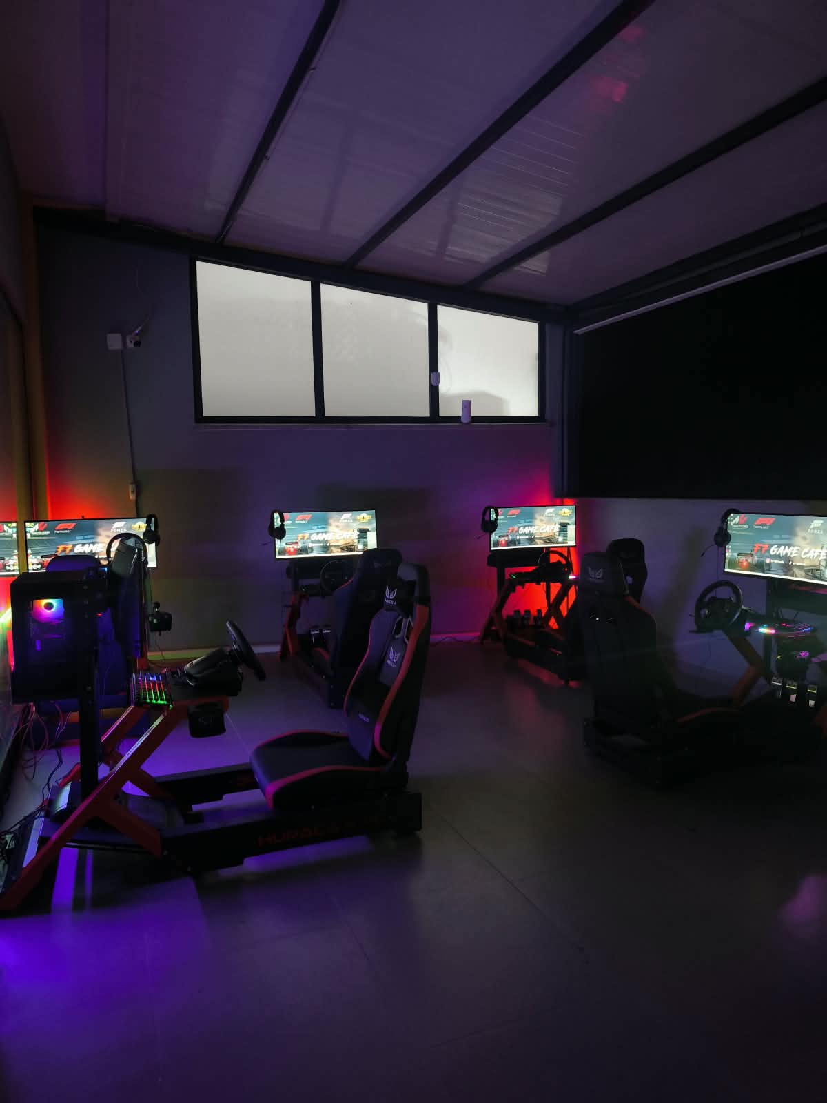 F7 Game Cafe - 1